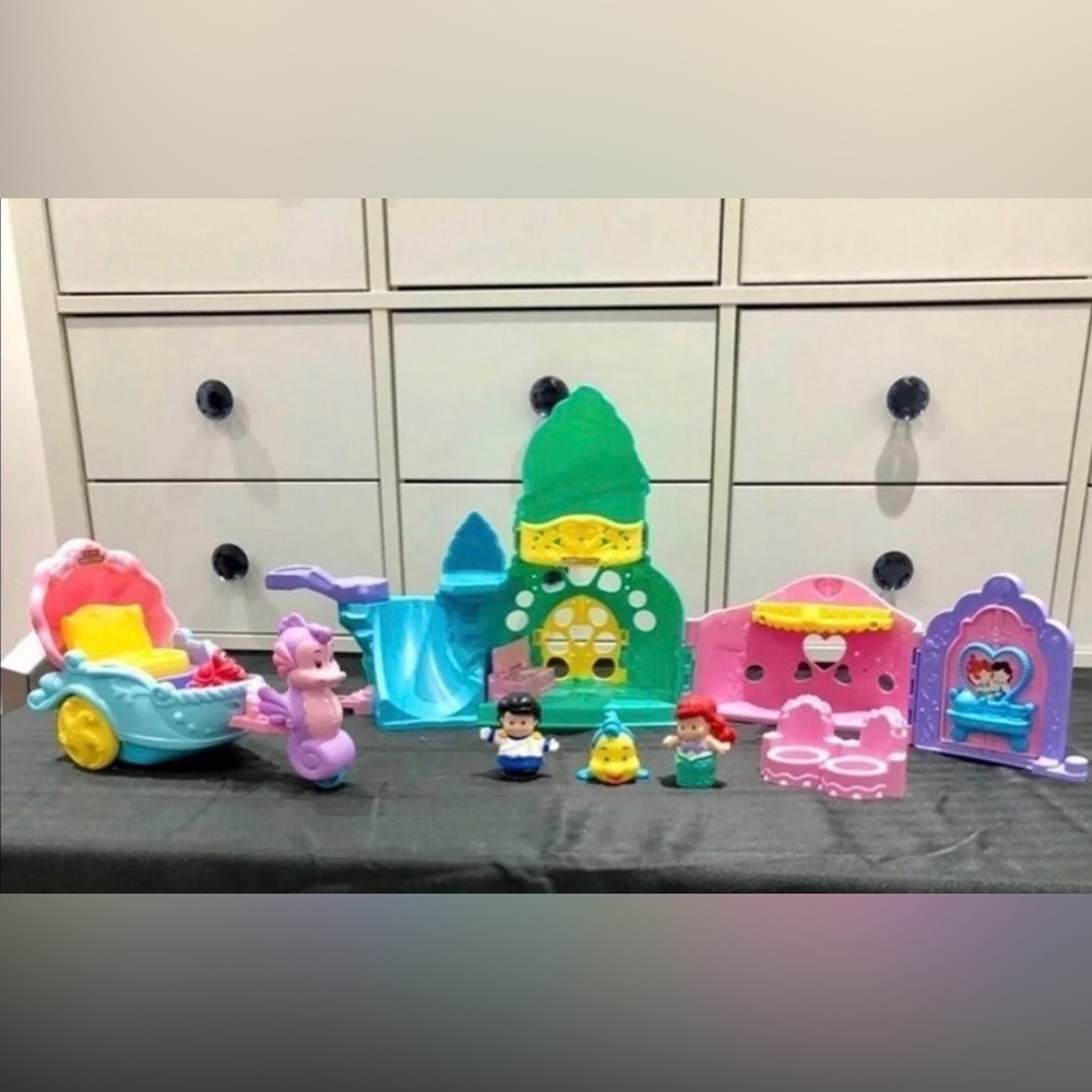 Little People Disney Princess Ariel Castle - Under the Sea